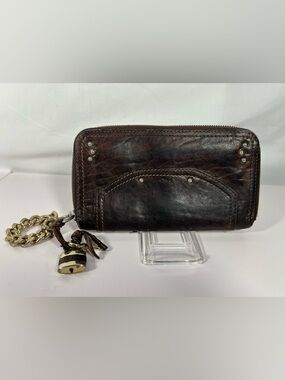 1183: Chloé Paddington Zip Wallet Brown Leather Lock & Key
